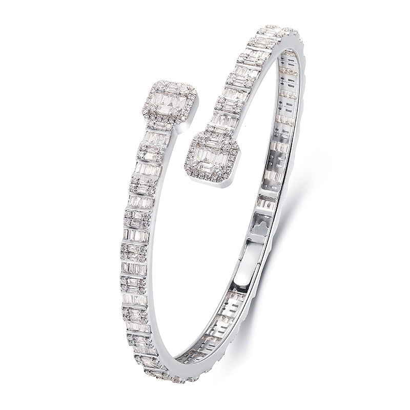 Luminescent Geometry - Moissanite Cluster Bangle